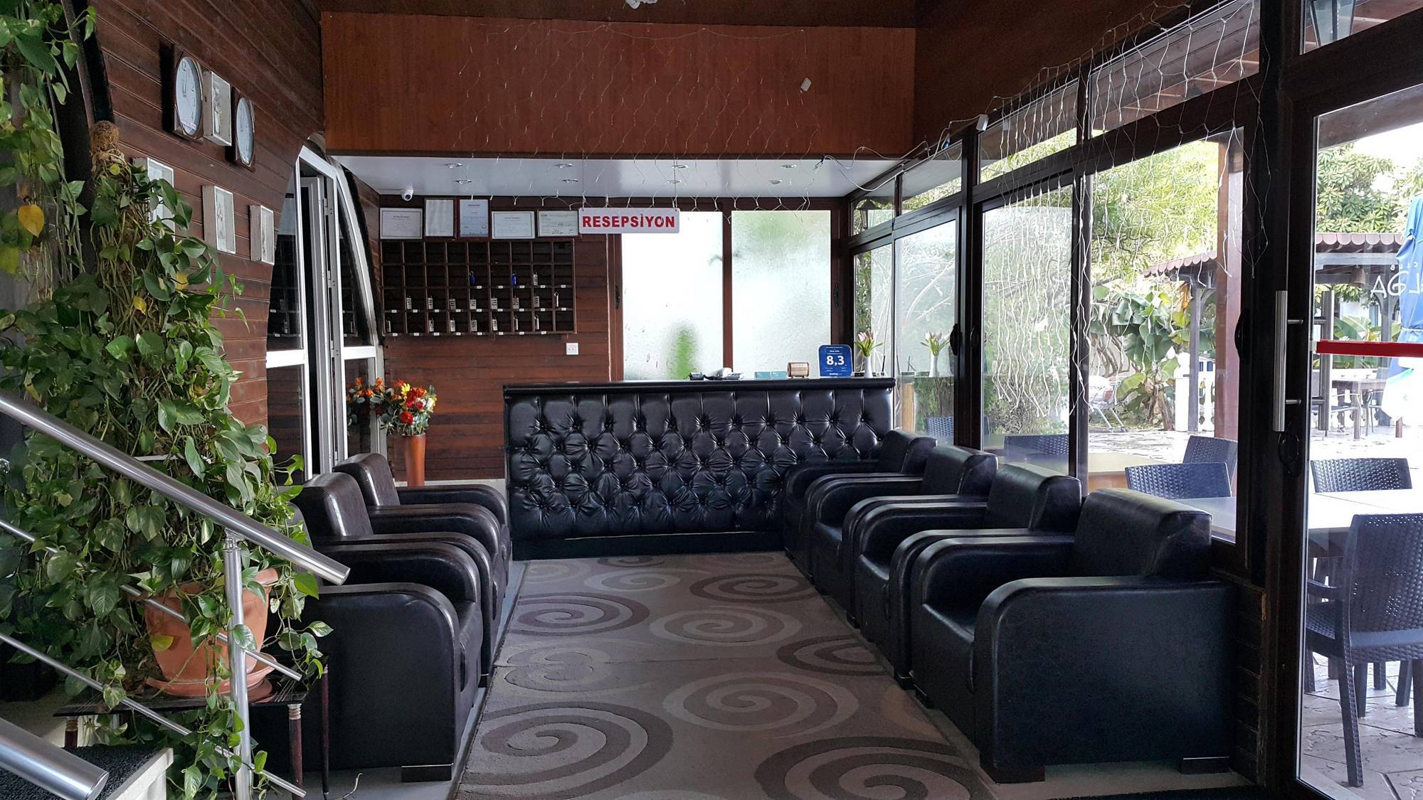 Club Alda Hotel Lapithos  Bagian luar foto